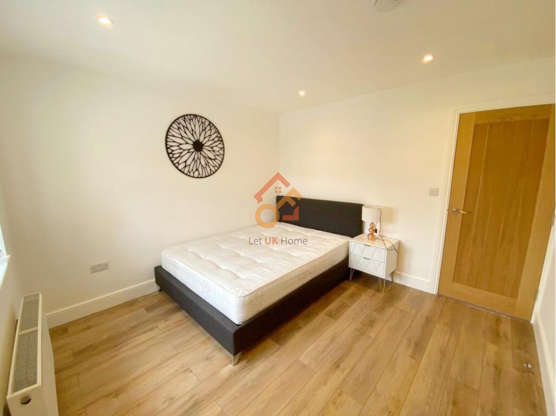 House Hendon Way in Greater London