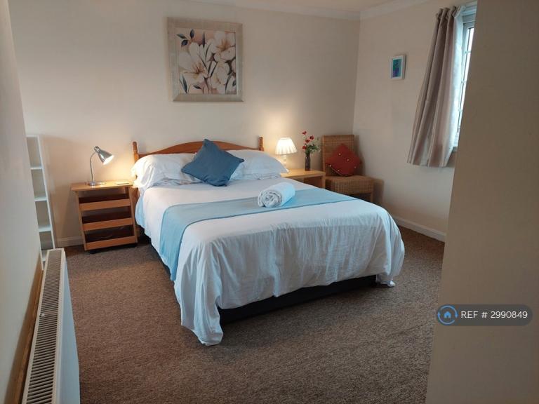 Room Annan Road in Dumfries
