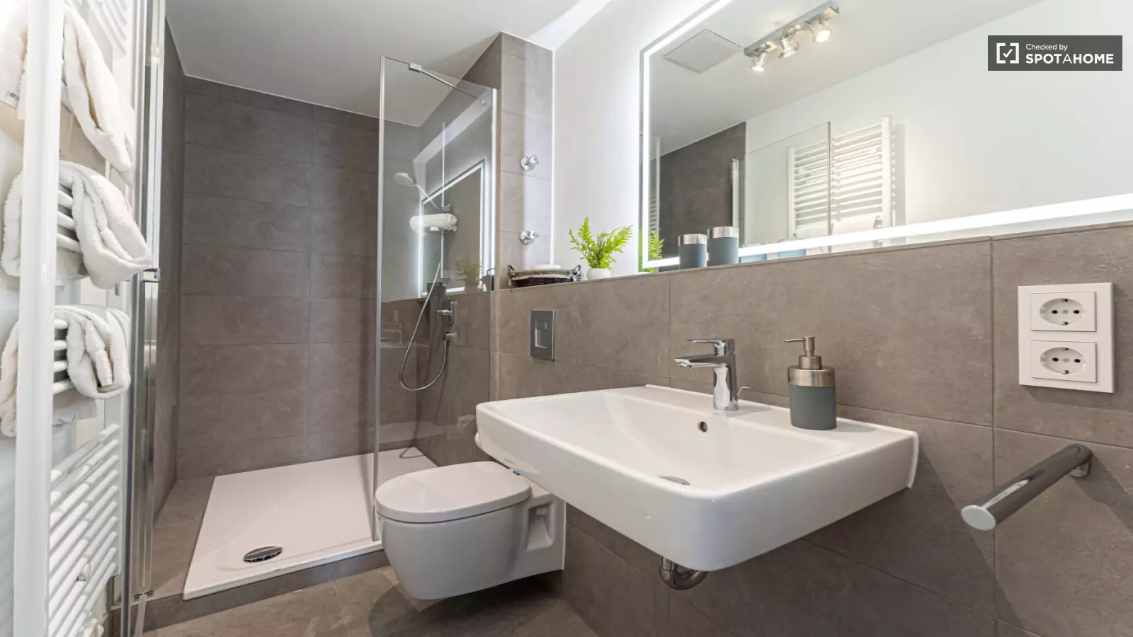 Wohnung Brunnenstraße in Berlin