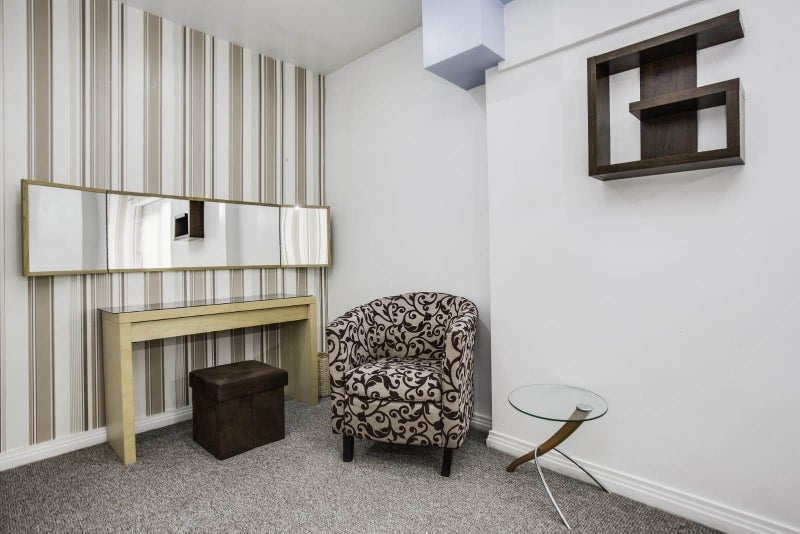 Room Luna Street in Manchester