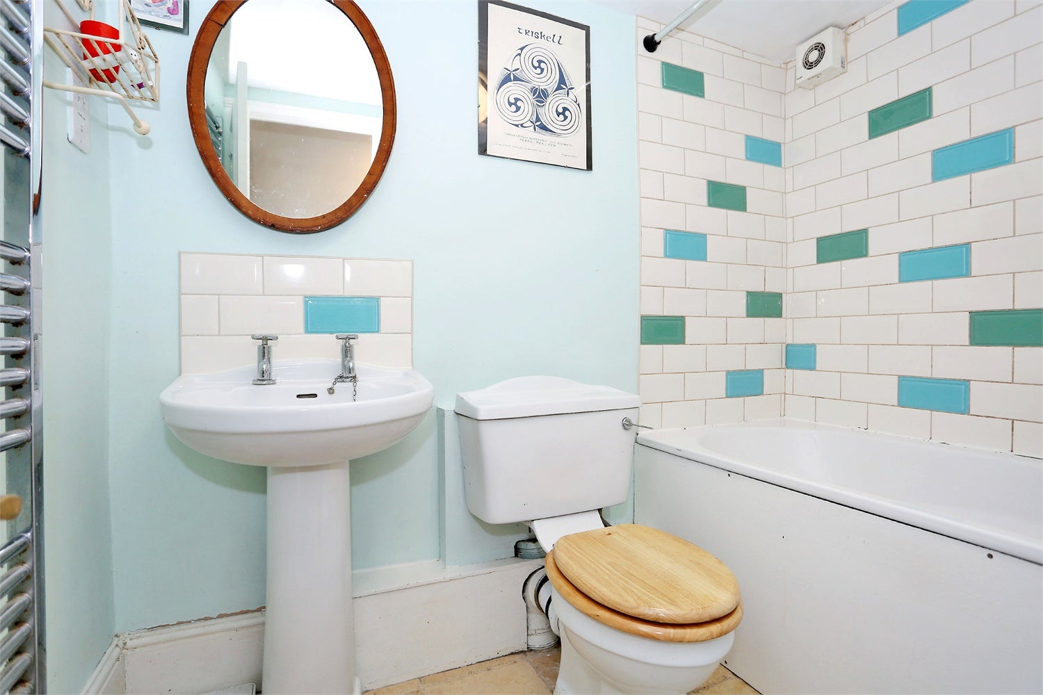 Flat Studland Street in Greater London