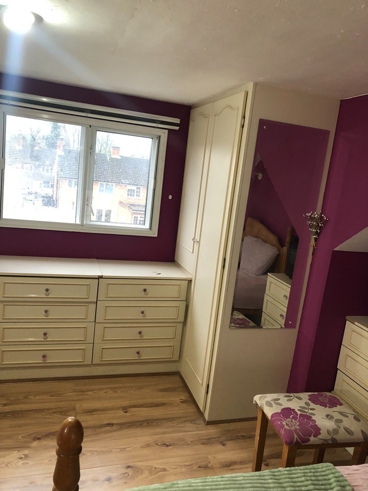 Room Laurel Close in Slough