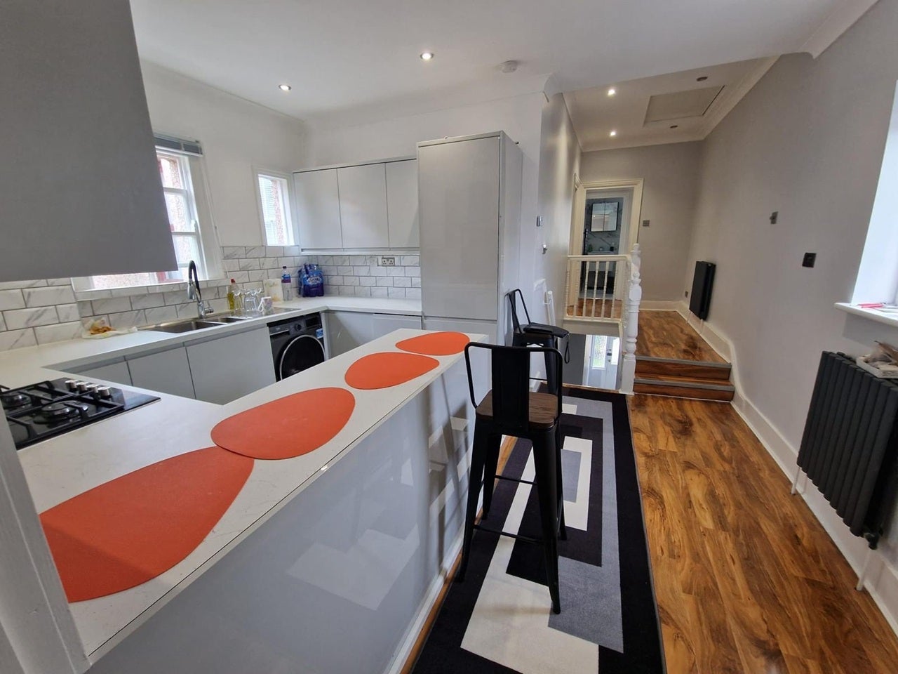 Room Lower Addiscombe Road in Greater London