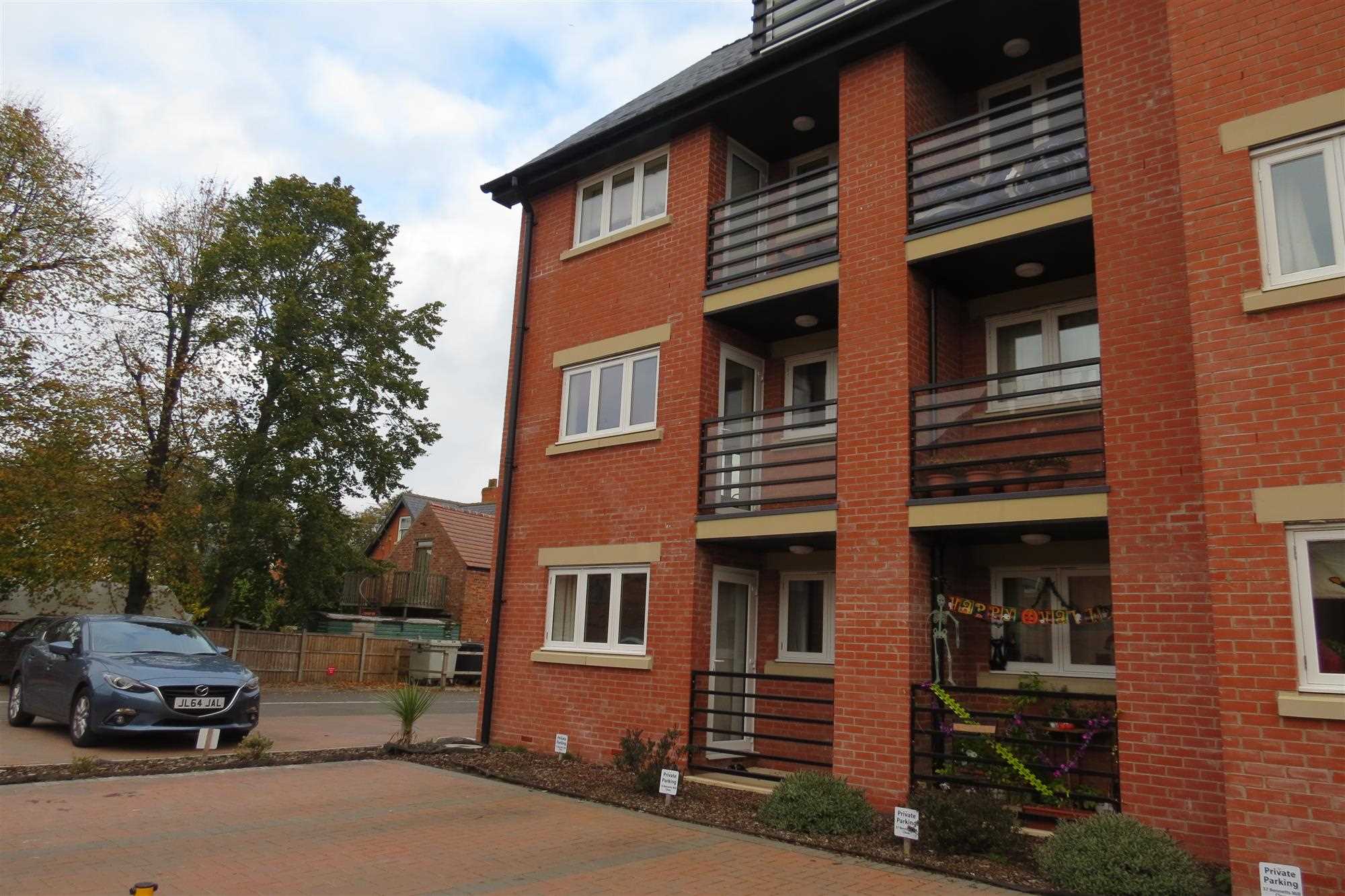 Flat Bennetts Mill Close in East Lindsey