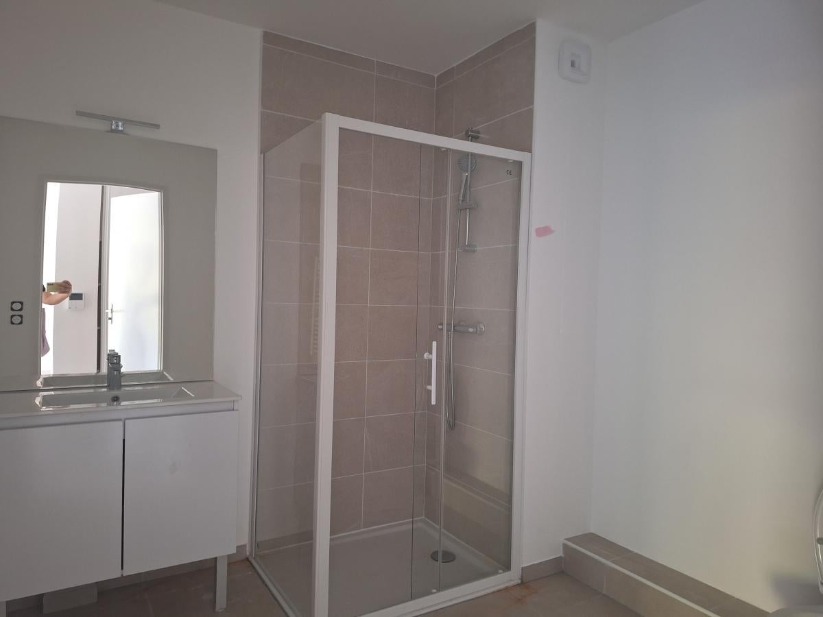 Flat Lotissement Bain in Draguignan