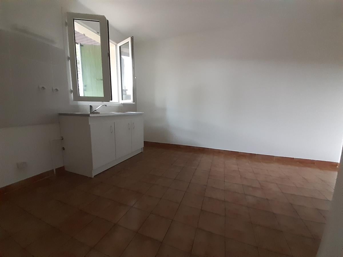Maison Rue Opération Salamandre à Laudun-l'Ardoise