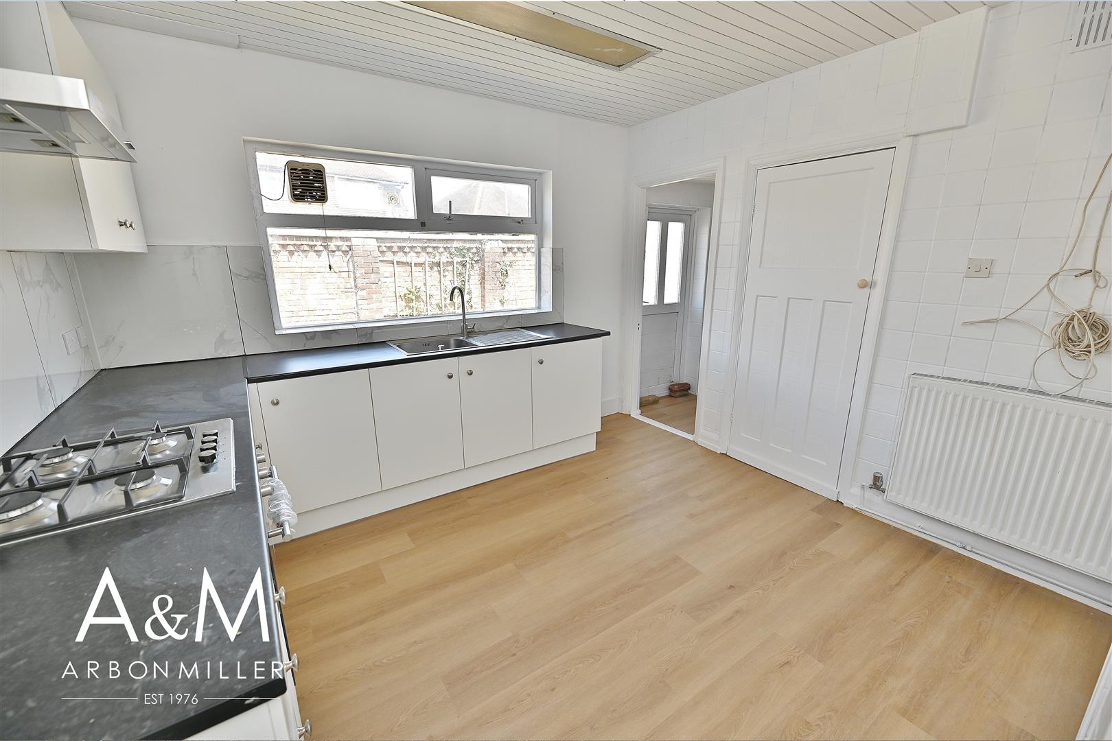 Room Fremantle Road in Greater London
