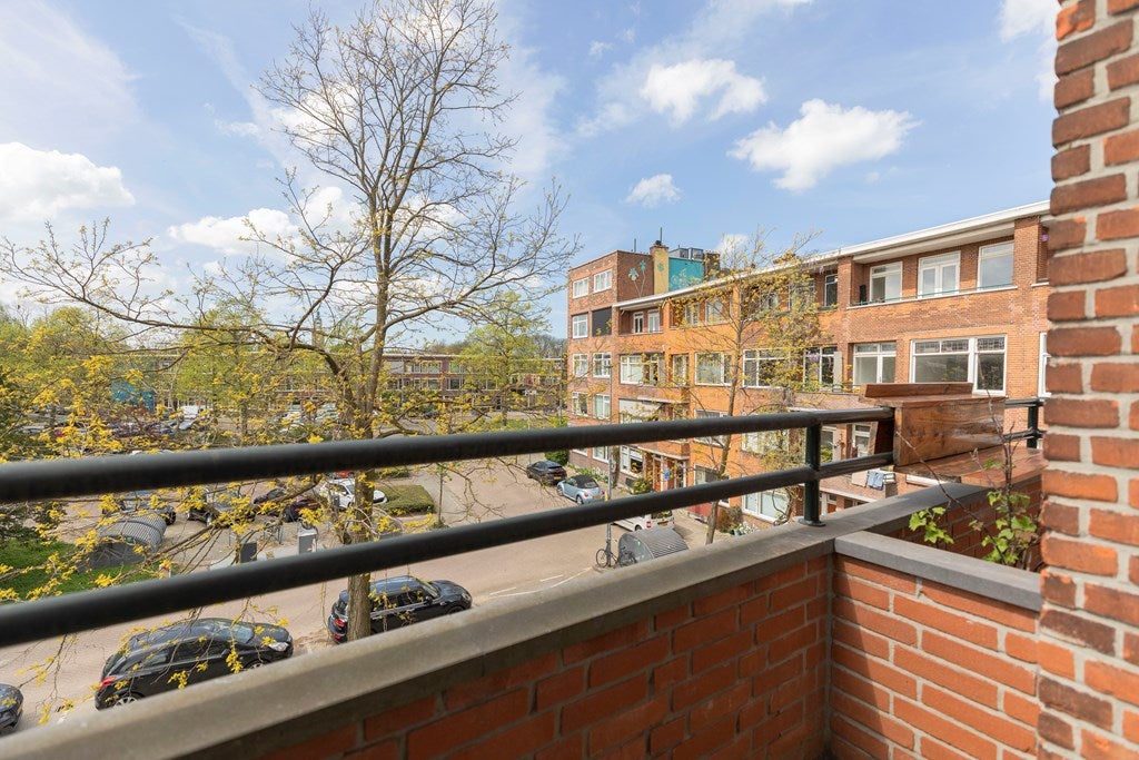 Appartement te koop: Bergselaan 58A-02, Rotterdam