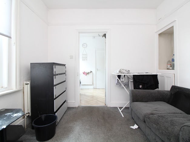 Room Morris Road in Southampton