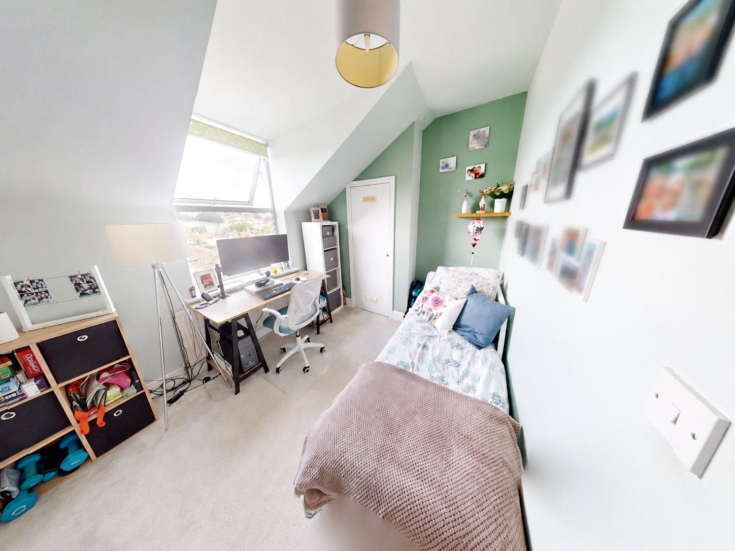Flat Cotham Vale in Bristol