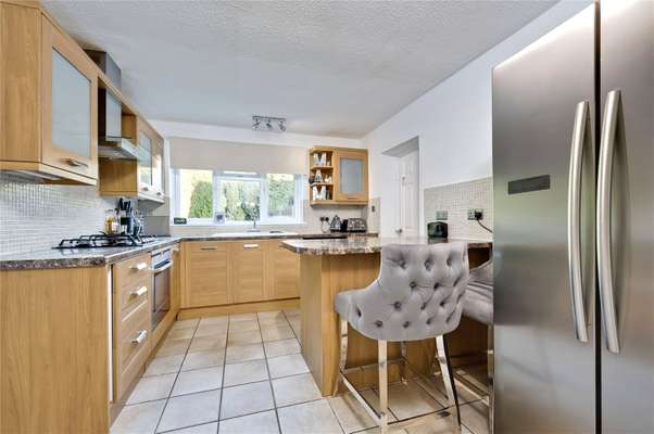 House Bosman Drive in Surrey Heath