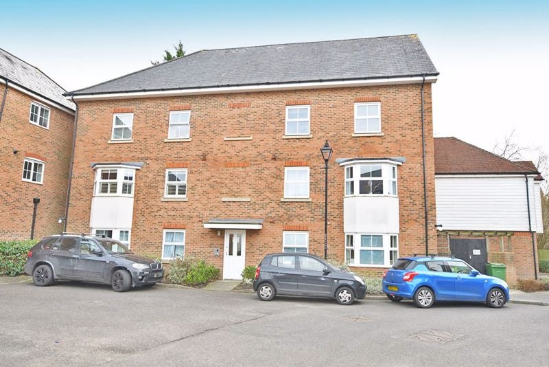 Flat Edelin Road in Maidstone