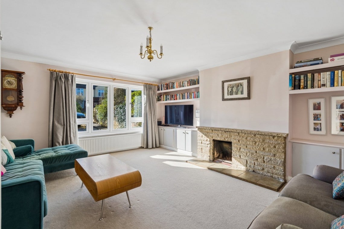 House Boundary Road in Chalfont St Peter