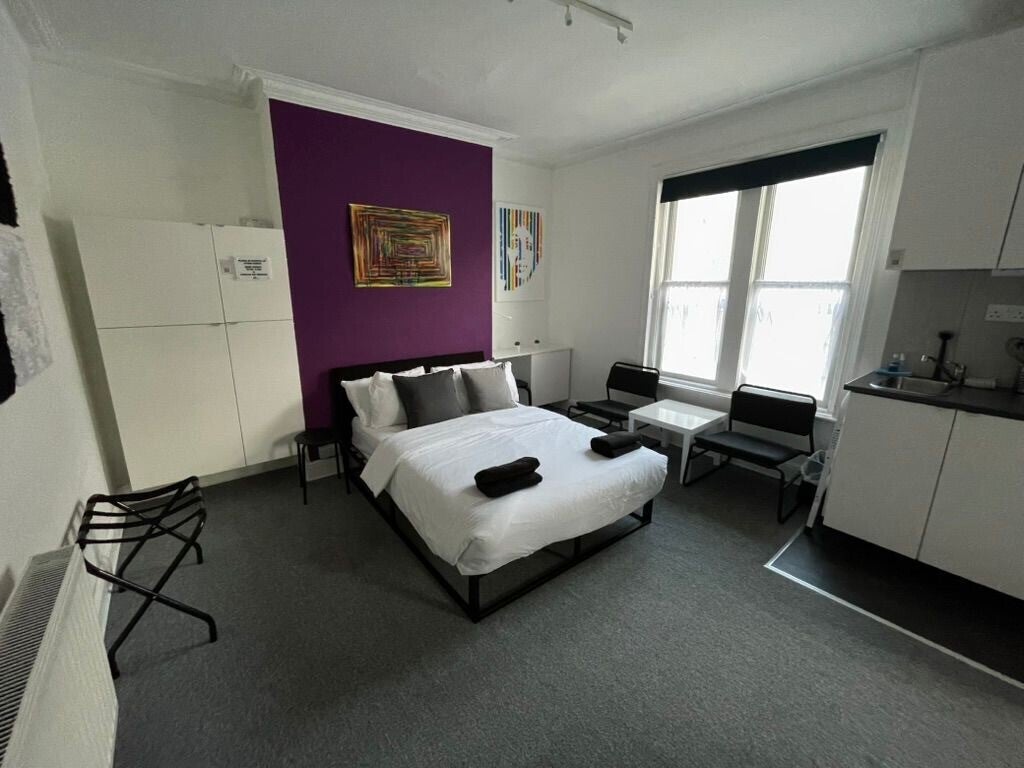 Room Southcote Road in Bournemouth