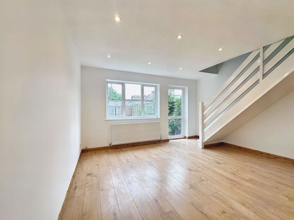 House Tanglewood Close in Greater London