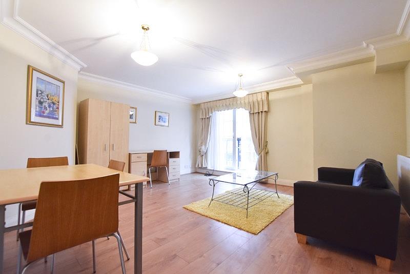 Flat Harewood Avenue in City of Westminster