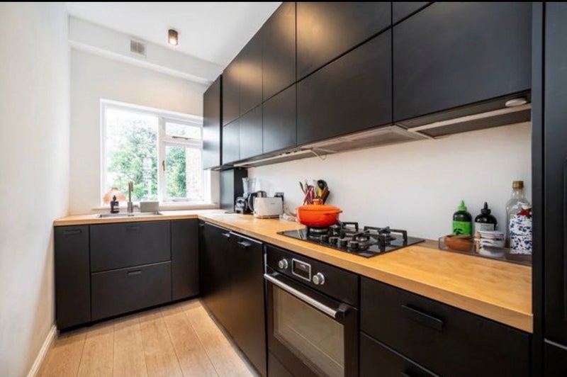 Flat Shakspeare Walk in Greater London