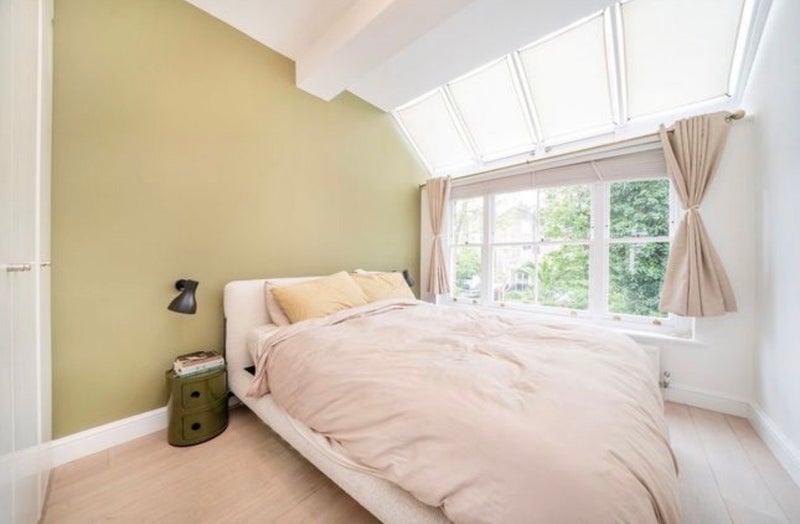 Flat Shakspeare Walk in Greater London