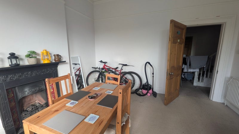 Room Northumberland Road in Bristol