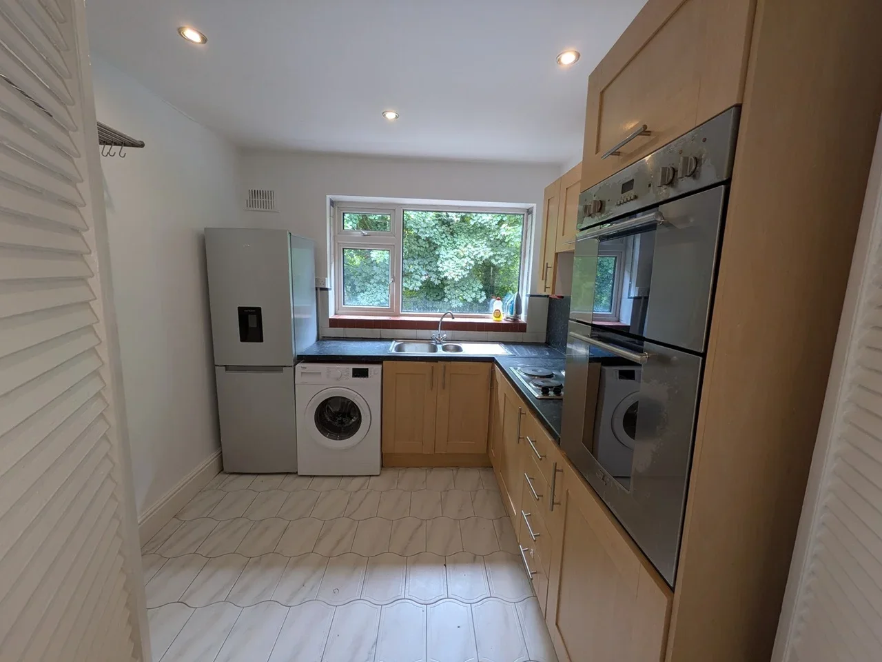 Flat St Ann's Road in Prestwich