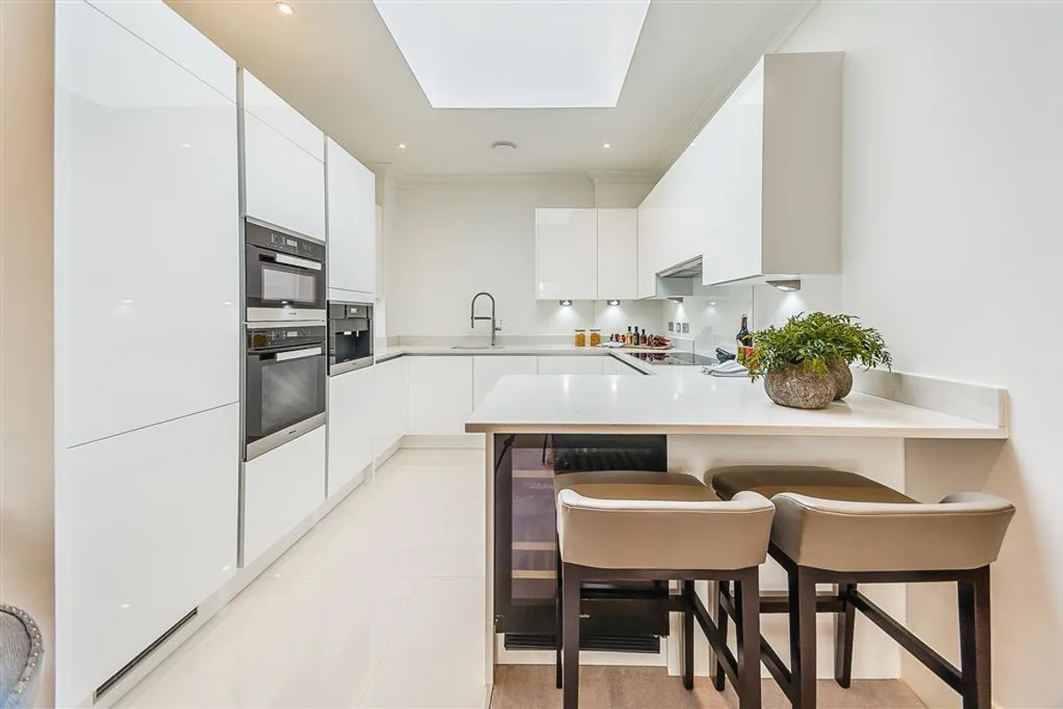Flat Rainville Road in Greater London