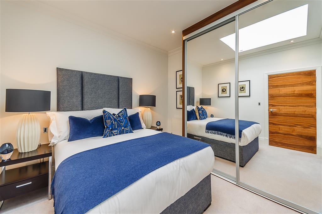 Flat Rainville Road in Greater London