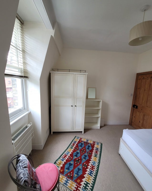 Flat Haverstock Hill in Greater London
