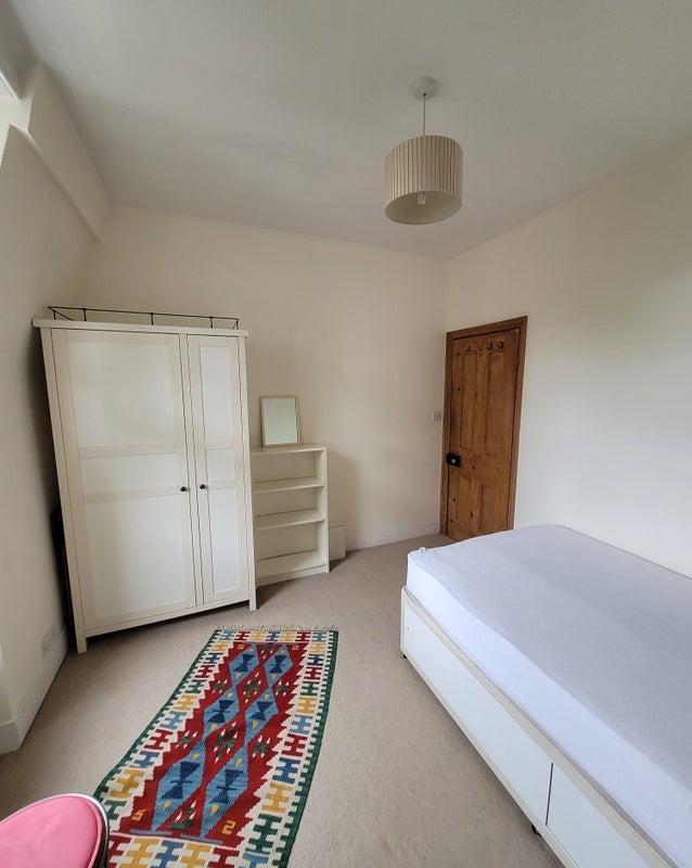 Flat Haverstock Hill in Greater London