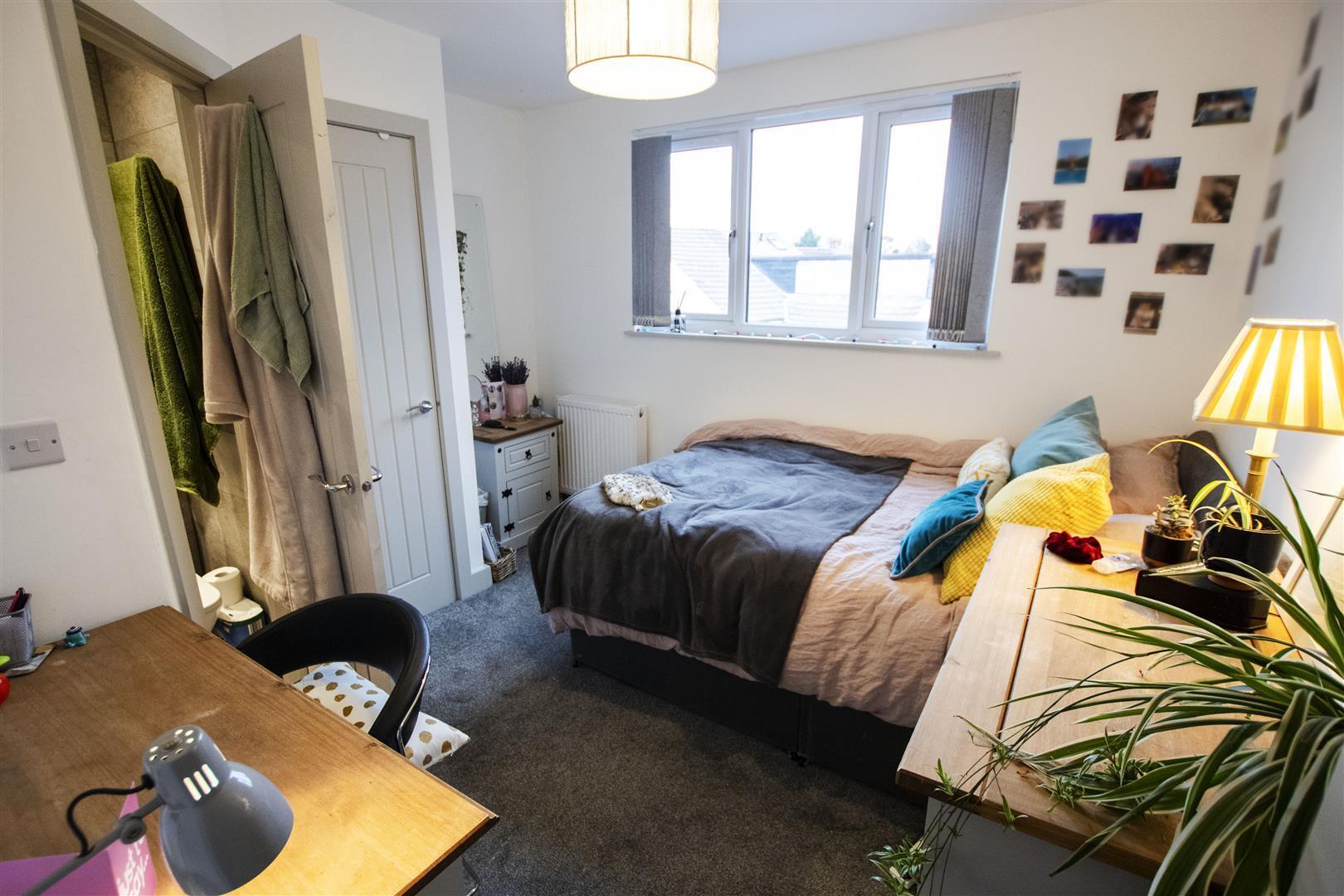 Flat Tiverton Road in Birmingham