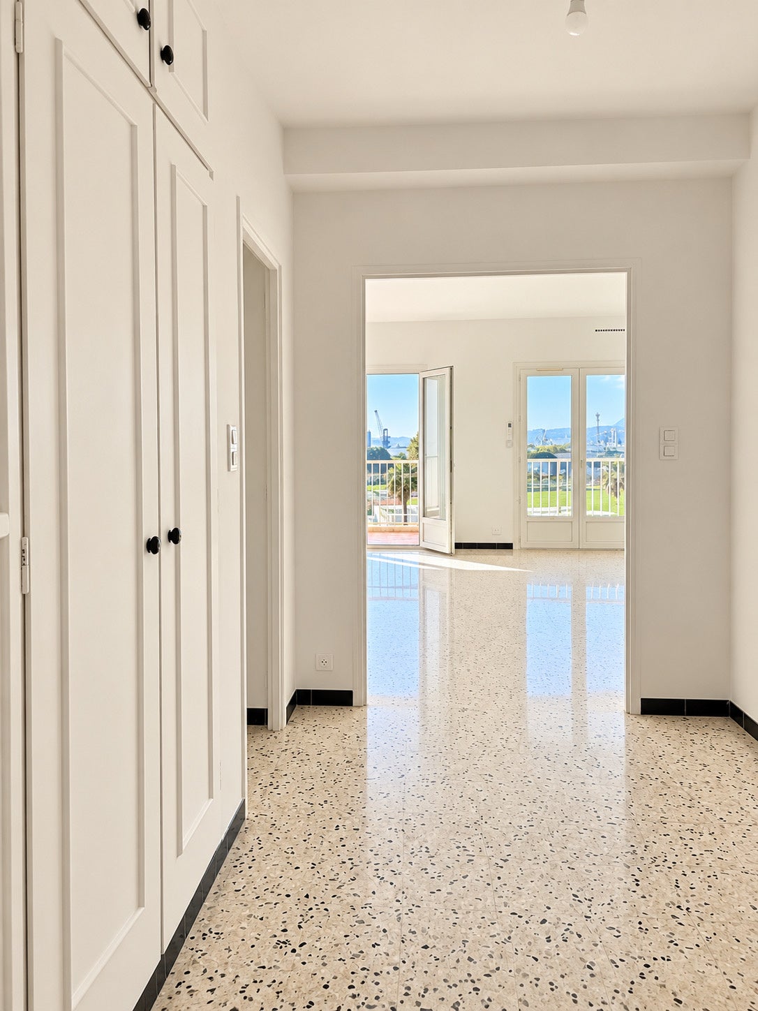 Flat Quai de l'Artillerie in Toulon