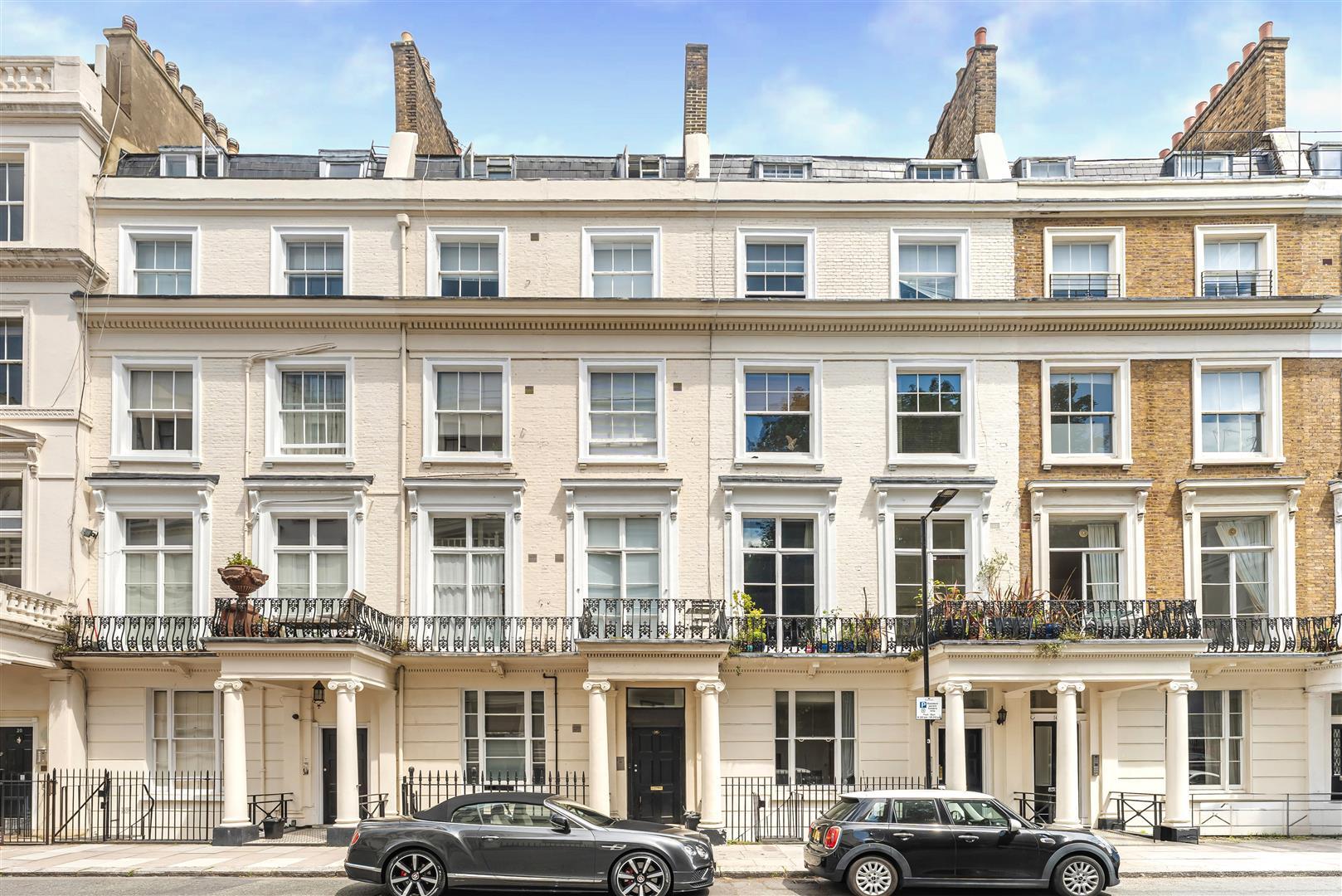 Flat Devonshire Terrace in City of Westminster