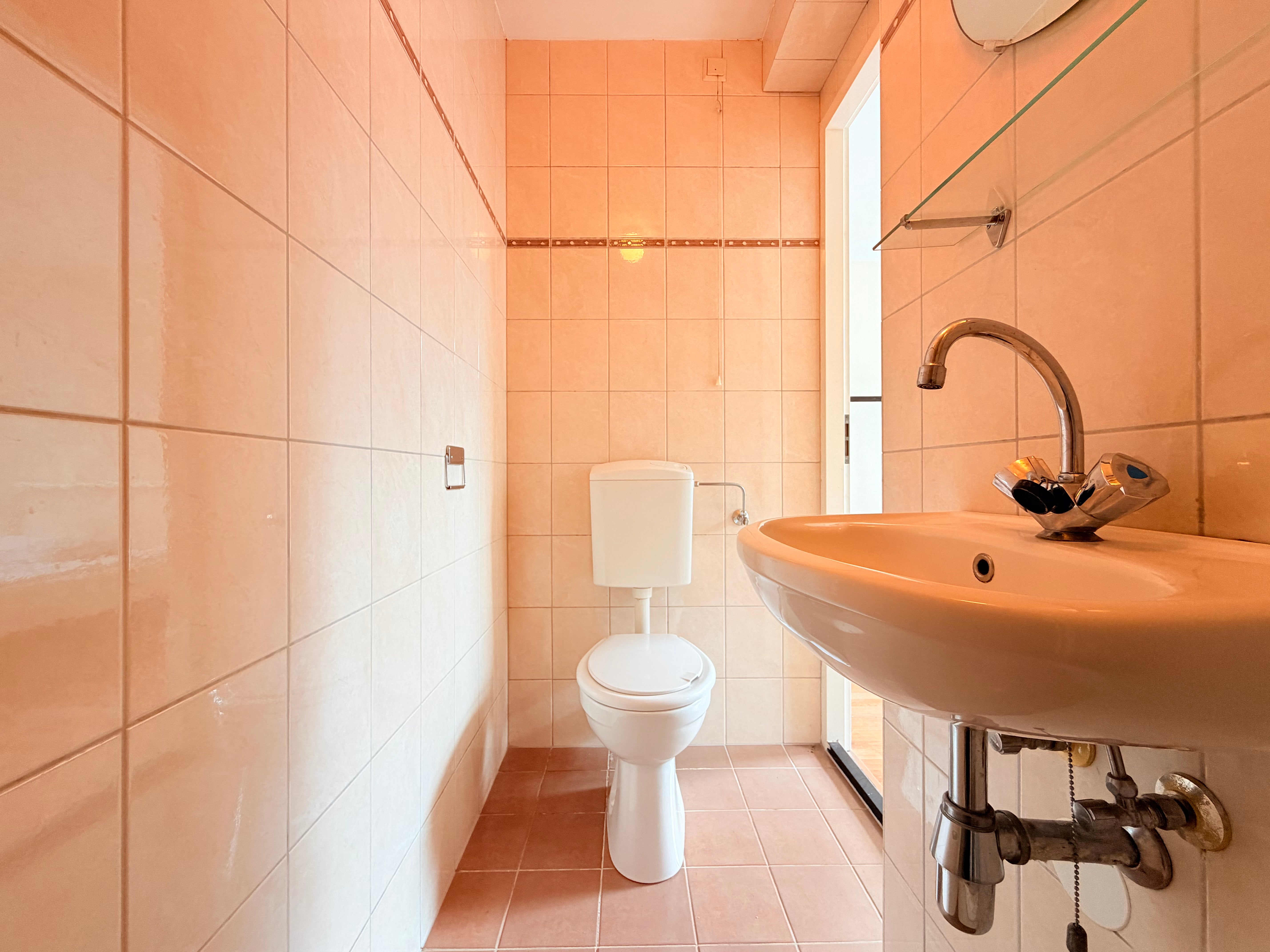 Studio te huur: Da Costastraat 3, 'S-Gravenhage