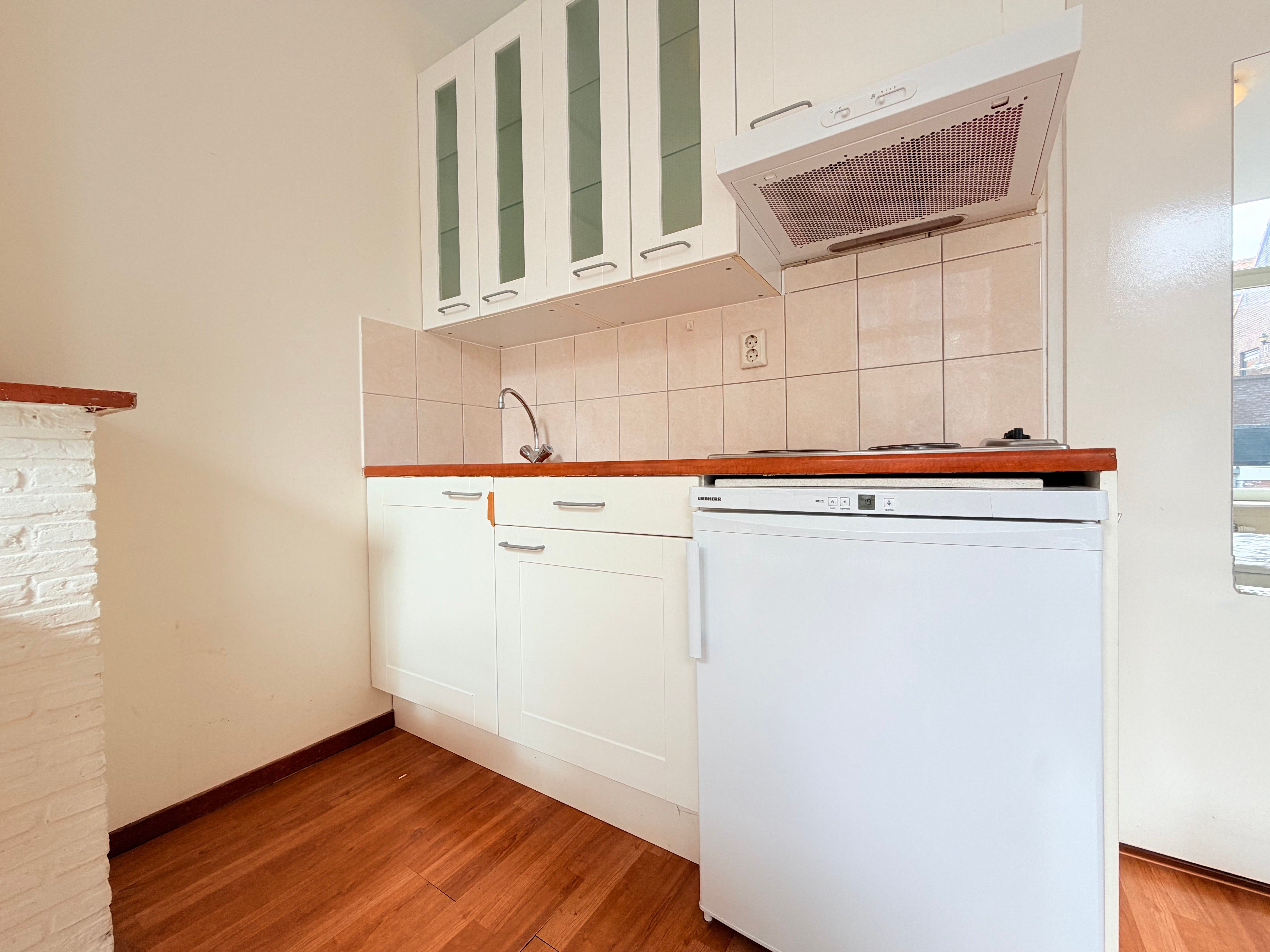 Studio te huur: Da Costastraat 3, 'S-Gravenhage
