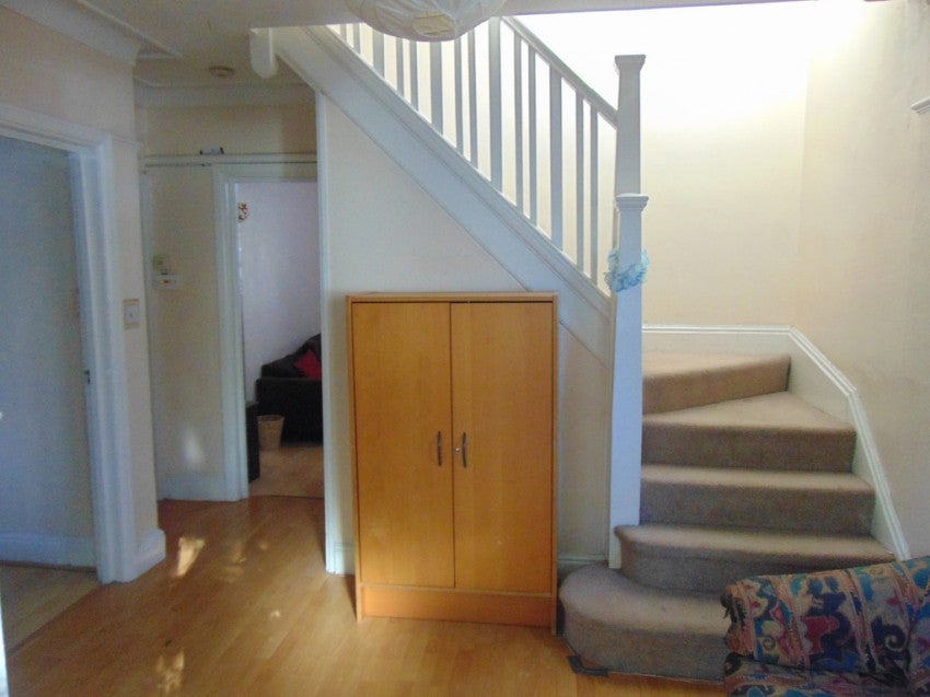 Flat Blenheim Gardens in Southampton