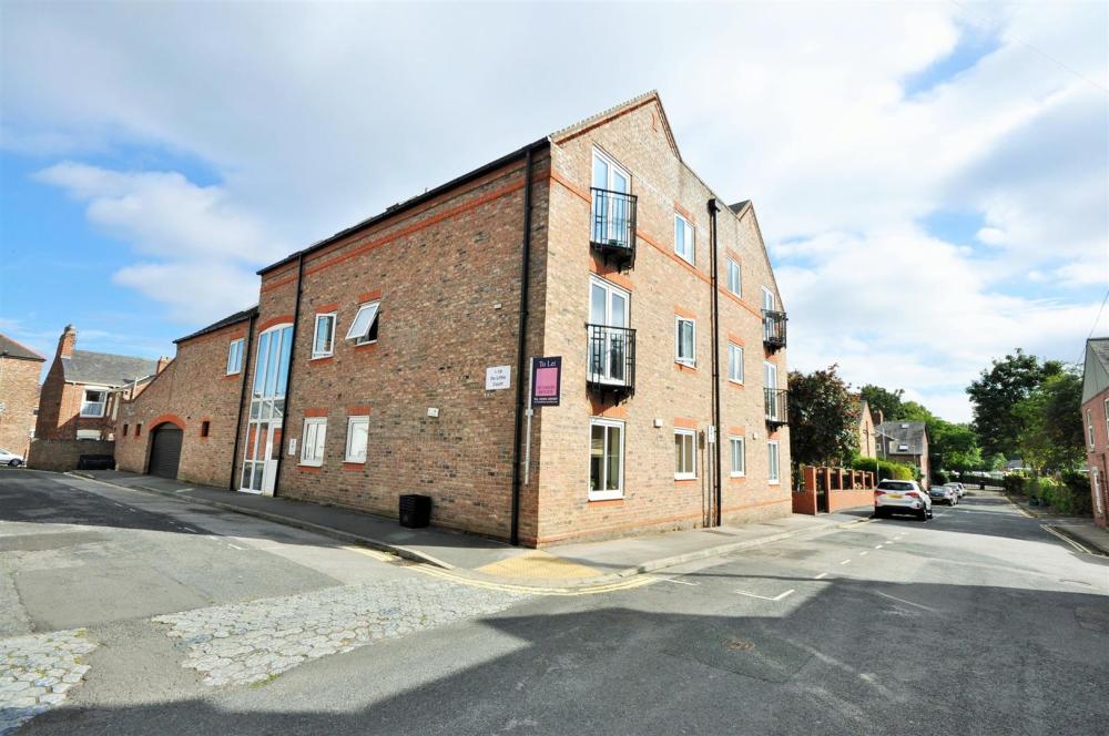 Flat Vine Street in York