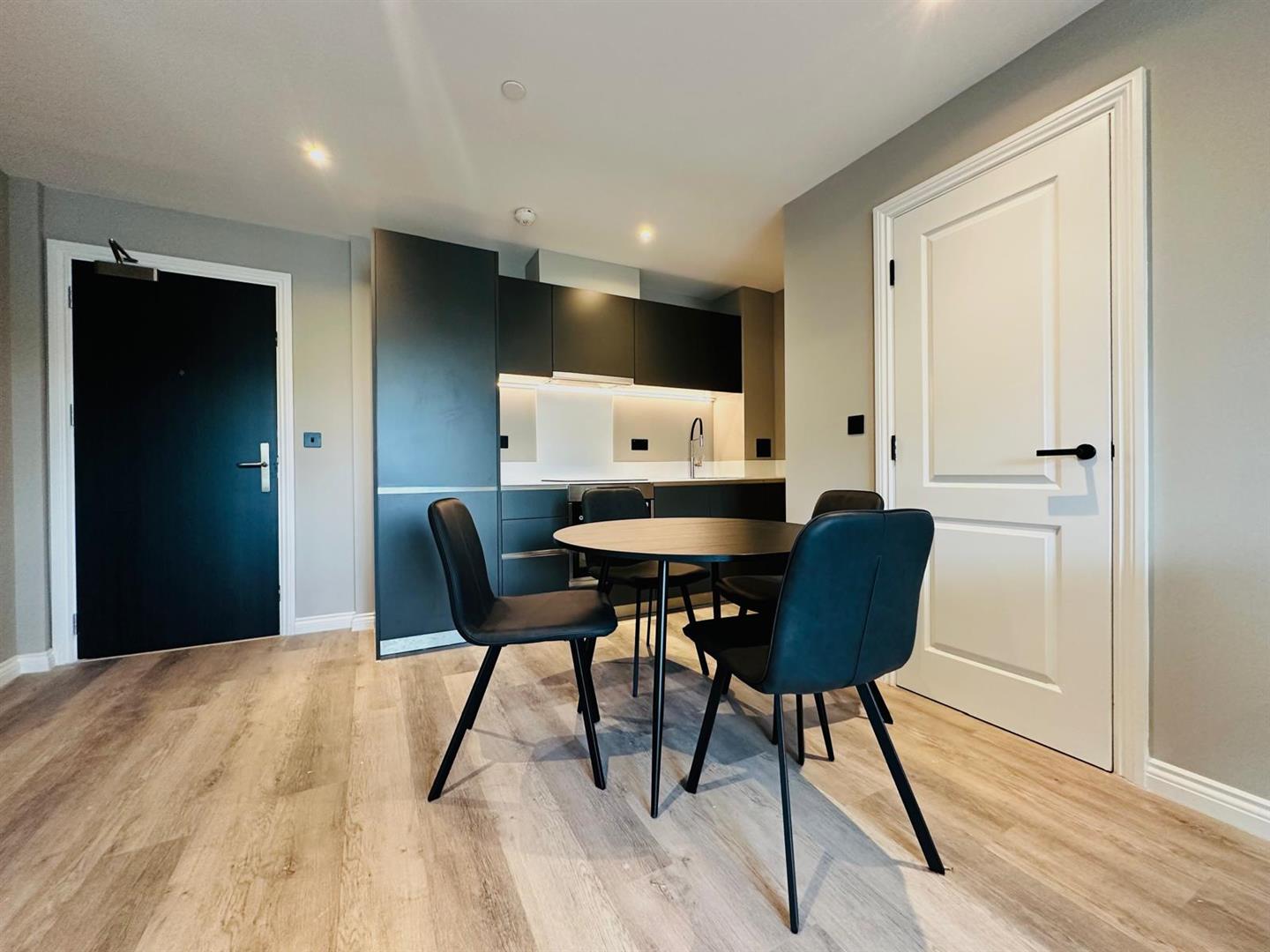 Flat Springwell Road in Leeds