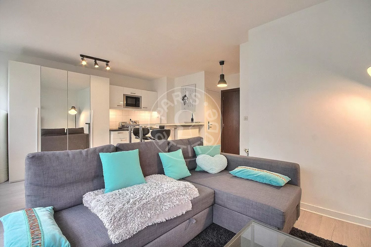 Flat Rue Parmentier in Neuilly-sur-Seine