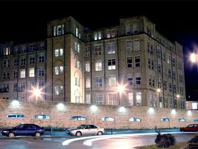 Flat Halifax Road in Kirklees
