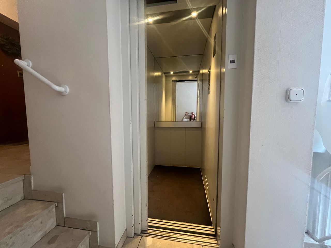 Wohnung Kanalstraße in Hamburg