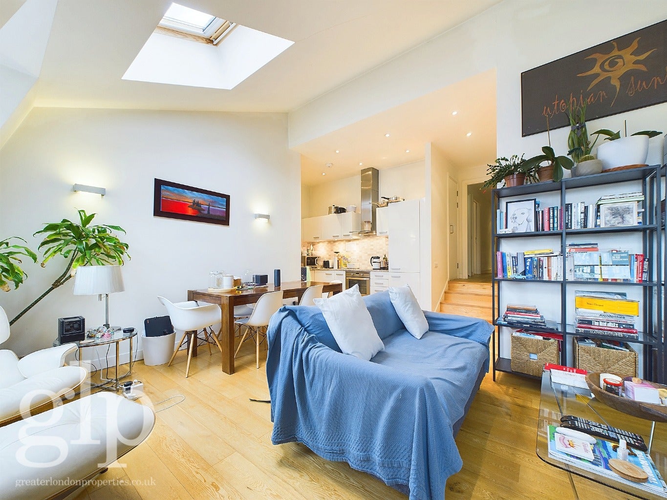 Flat Great Russell Street in Greater London