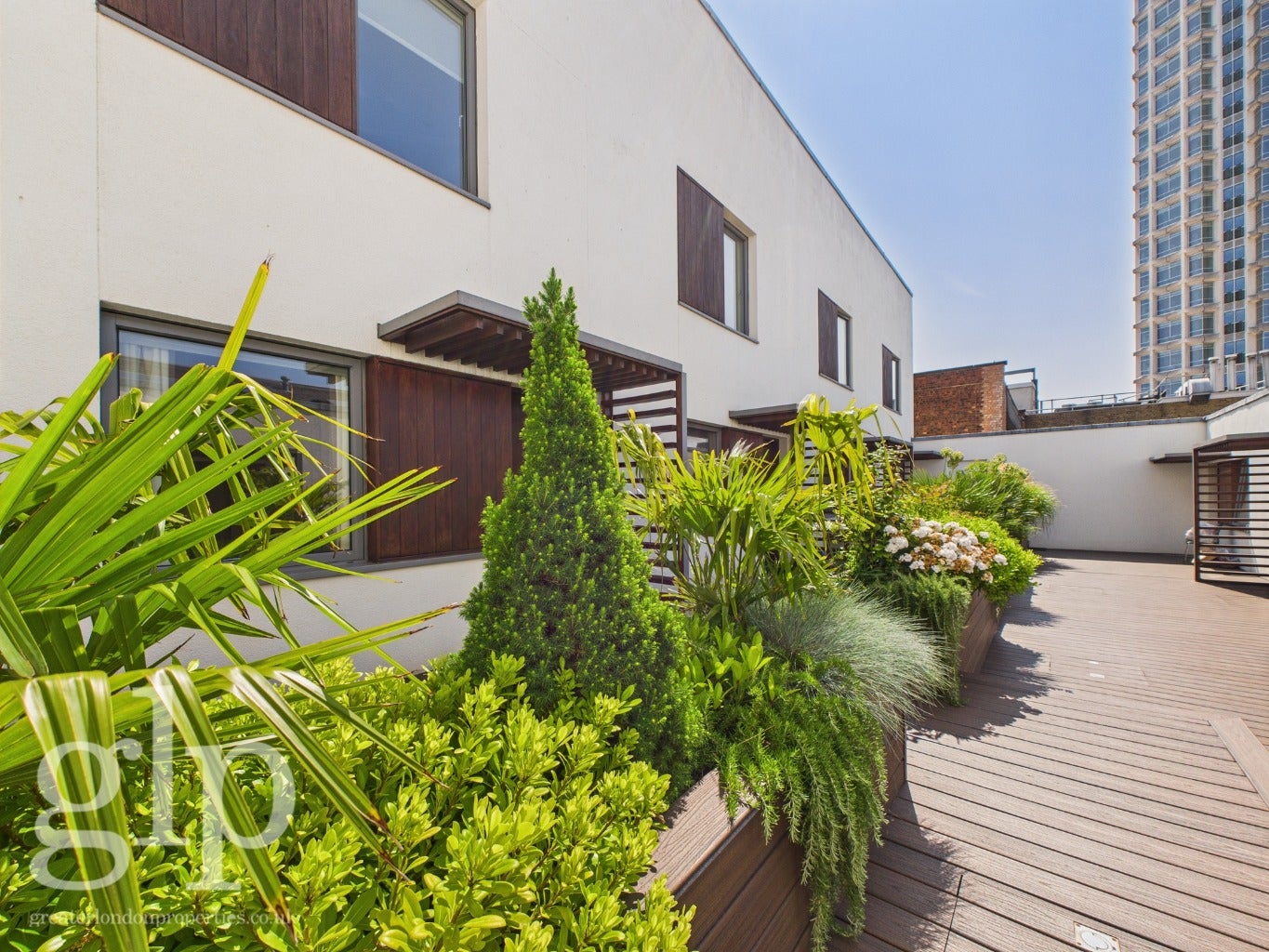 Flat Great Russell Street in Greater London