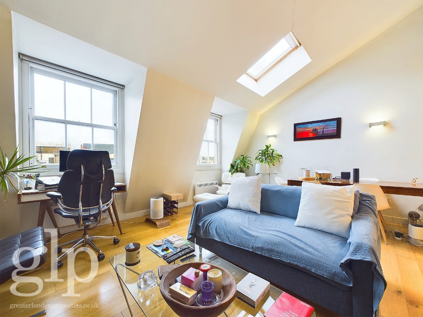 Flat Great Russell Street in Greater London