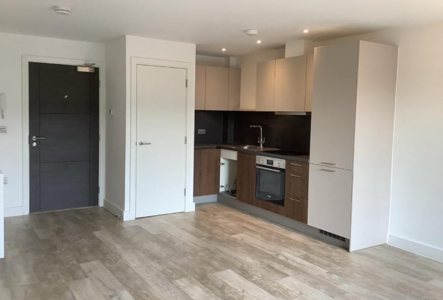Flat Manorfield in Ashford