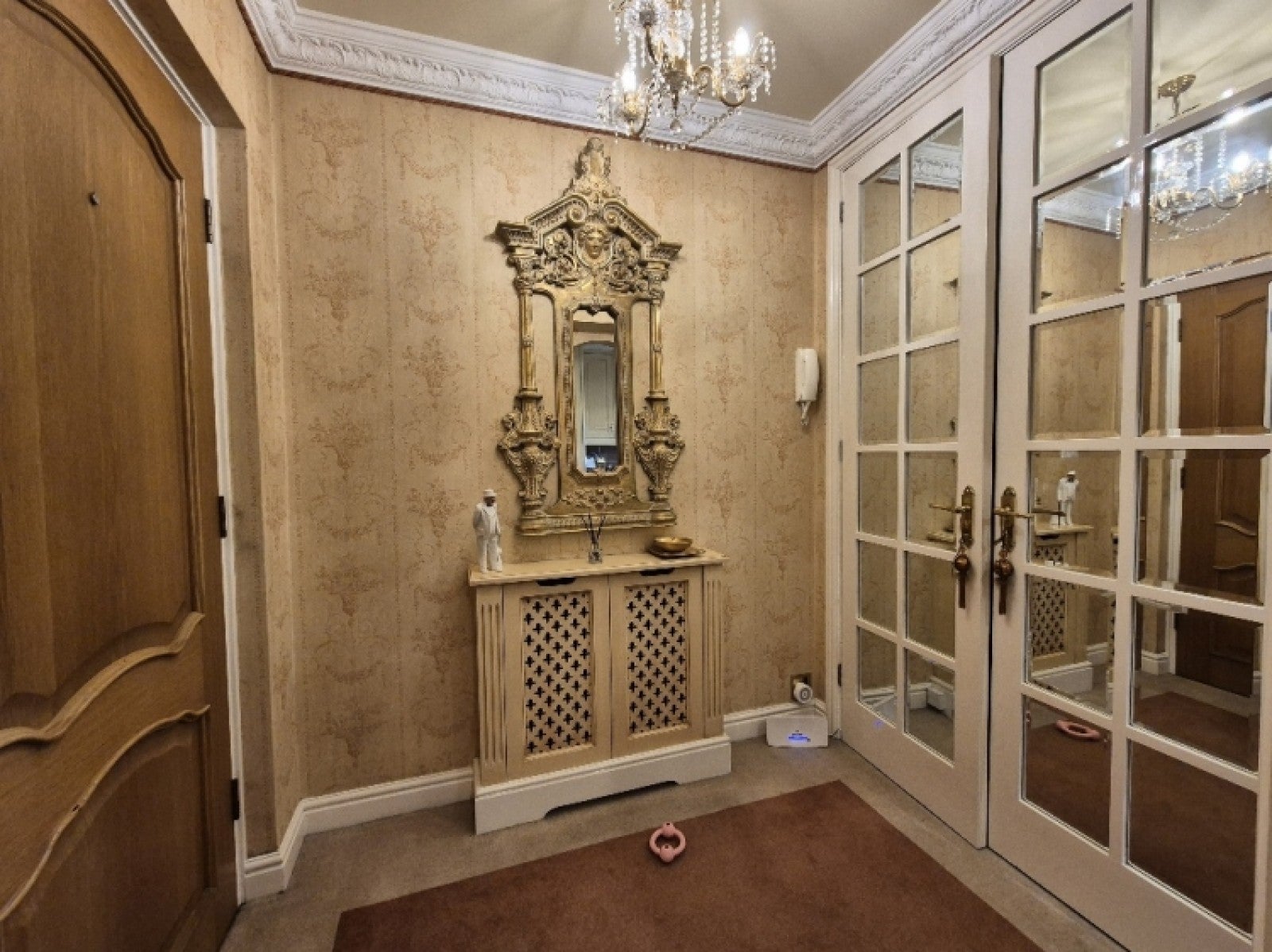 Flat Wesson Gardens in Halesowen