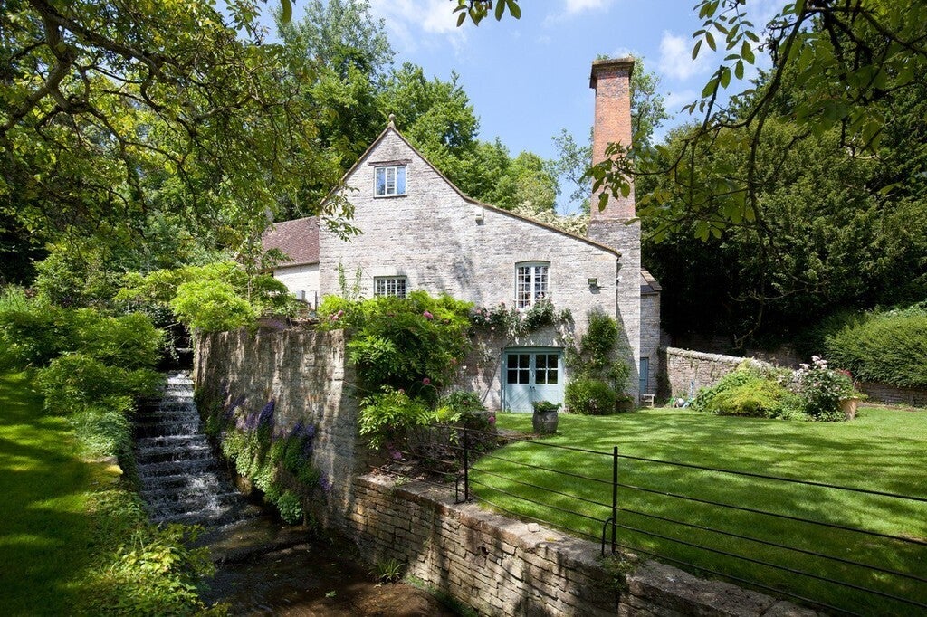 House B3151 in Somerton