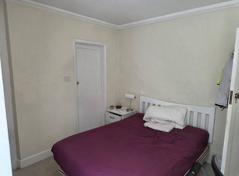 Room Augusta Walk in Greater London