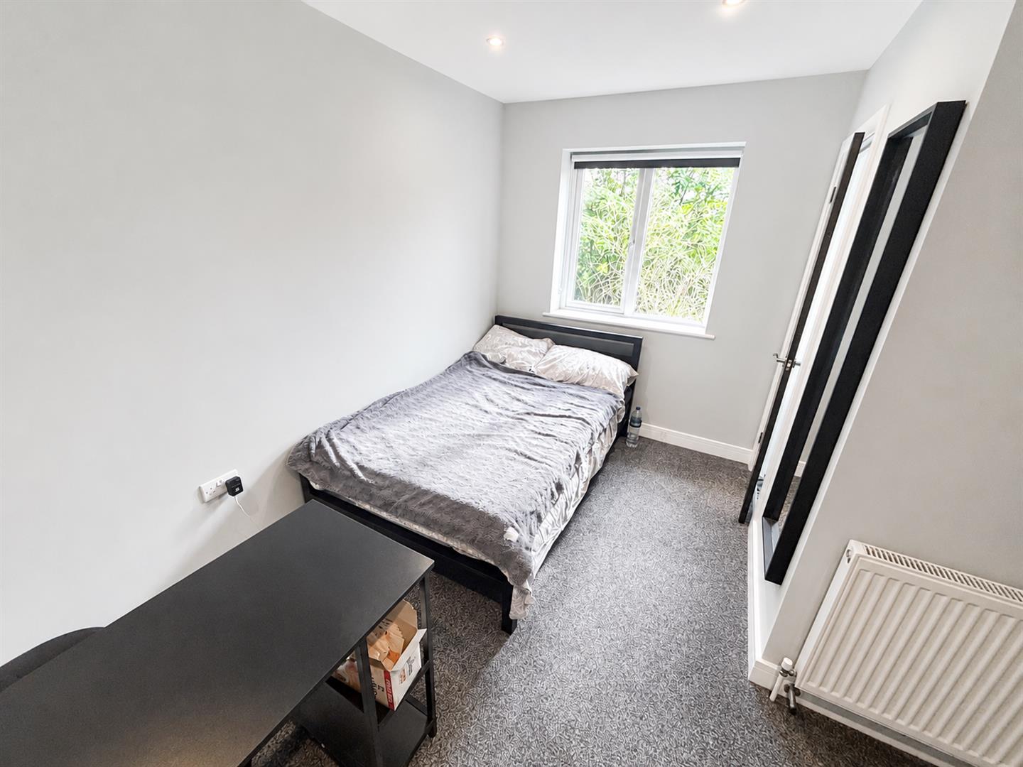 Room Clifton Street in Gosport