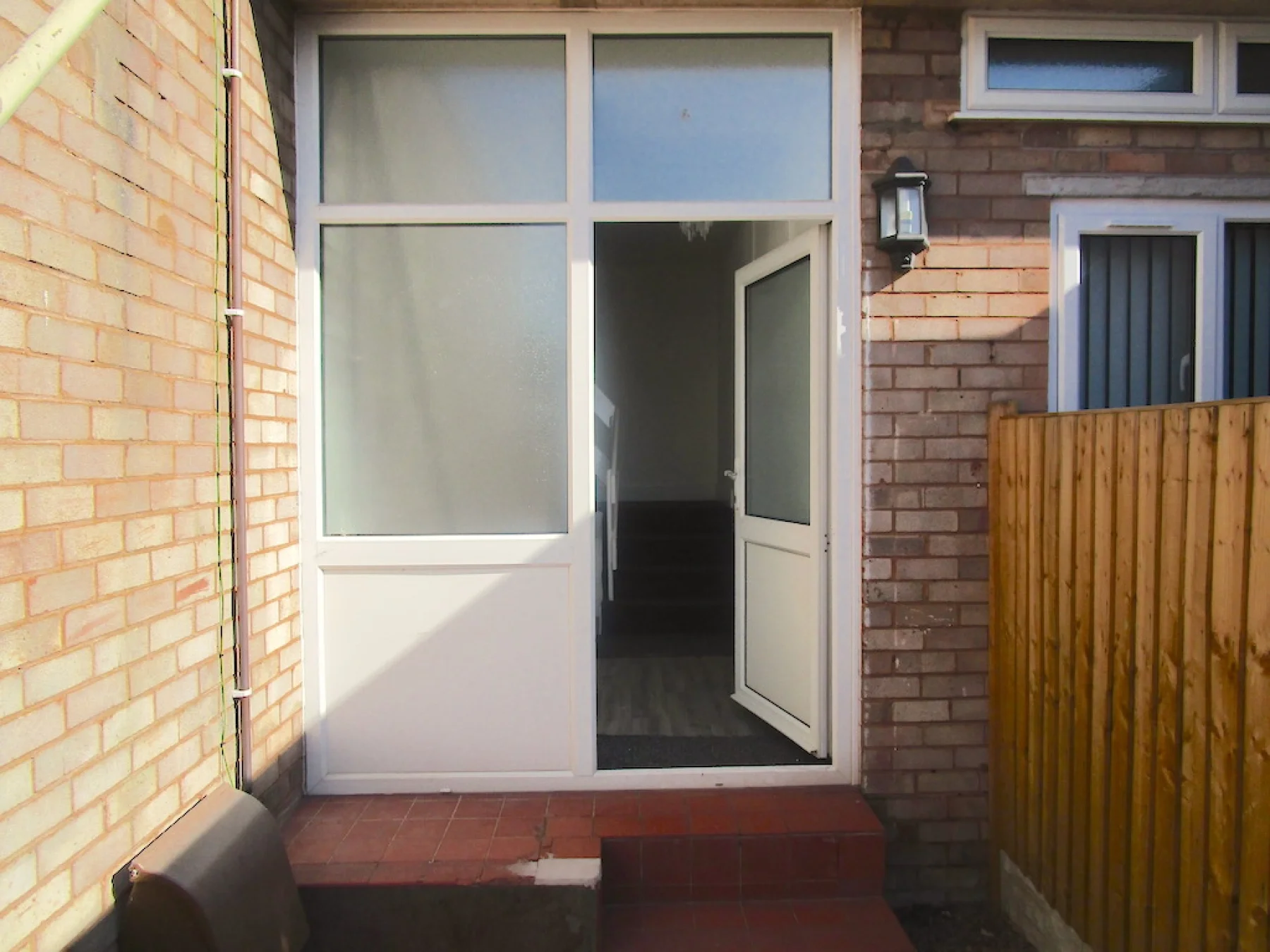 Flat Newbury Road in Dudley