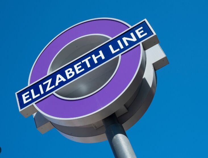 Flat High Road in Greater London