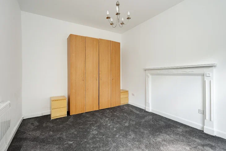 Flat Brunswick Road in City of Edinburgh